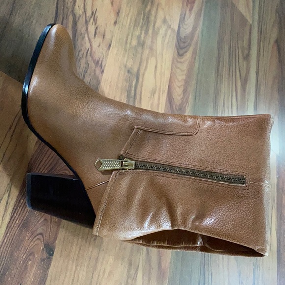 Boots 👢Donald J.Pliner - Picture 7 of 7